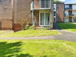 Apartment Patio- click for photo gallery